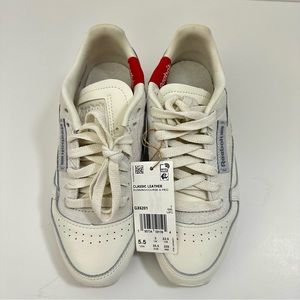 Reebok Classic Leather GX6201 Womens Beige Leather Lifestyle Sneakers Shoes 5.5